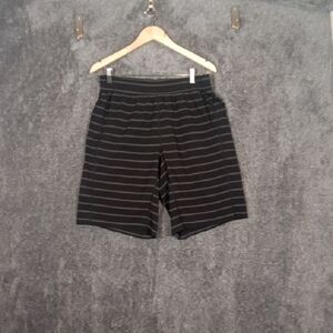 Lululemon Athletica Pace Breaker Shorts Loose Basketball Running Mens Large